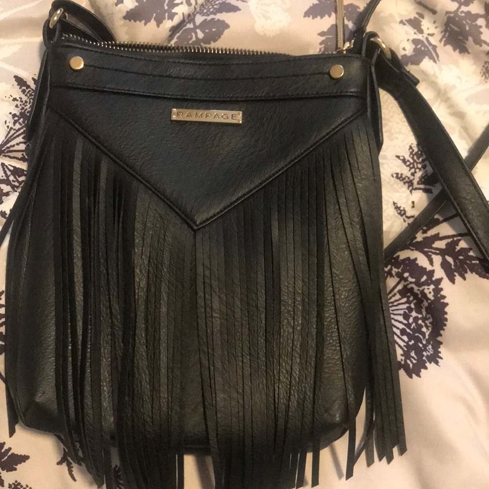 Black bag super cute for the summer!!